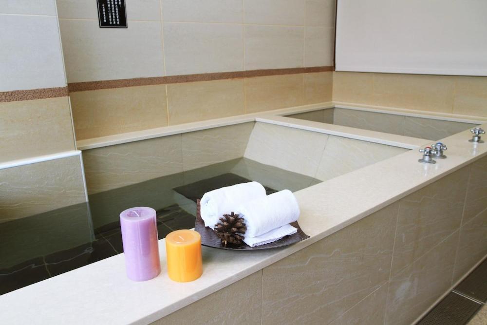 Beauty Garden Hotel Wulai Buitenkant foto