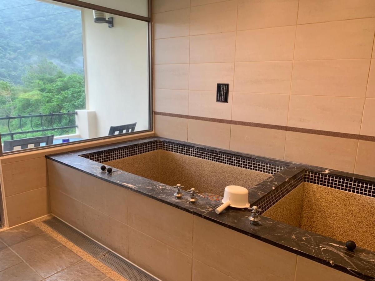 Beauty Garden Hotel Wulai Buitenkant foto
