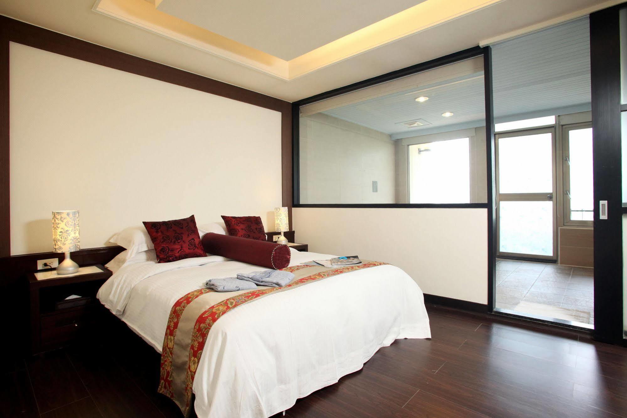 Beauty Garden Hotel Wulai Buitenkant foto