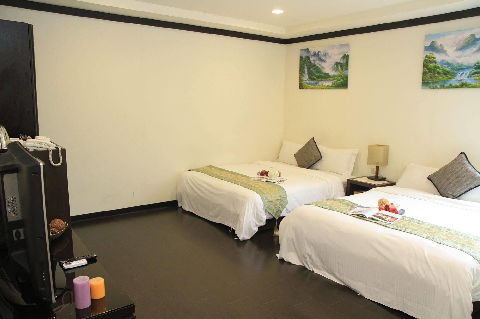 Beauty Garden Hotel Wulai Buitenkant foto